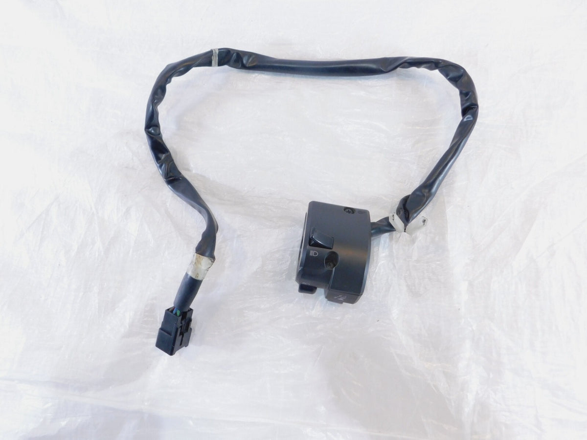 2008-2009 Kawasaki Concours 14 ABS OEM Left Side Handle Bar Light Horn Switch - C3 Cycle