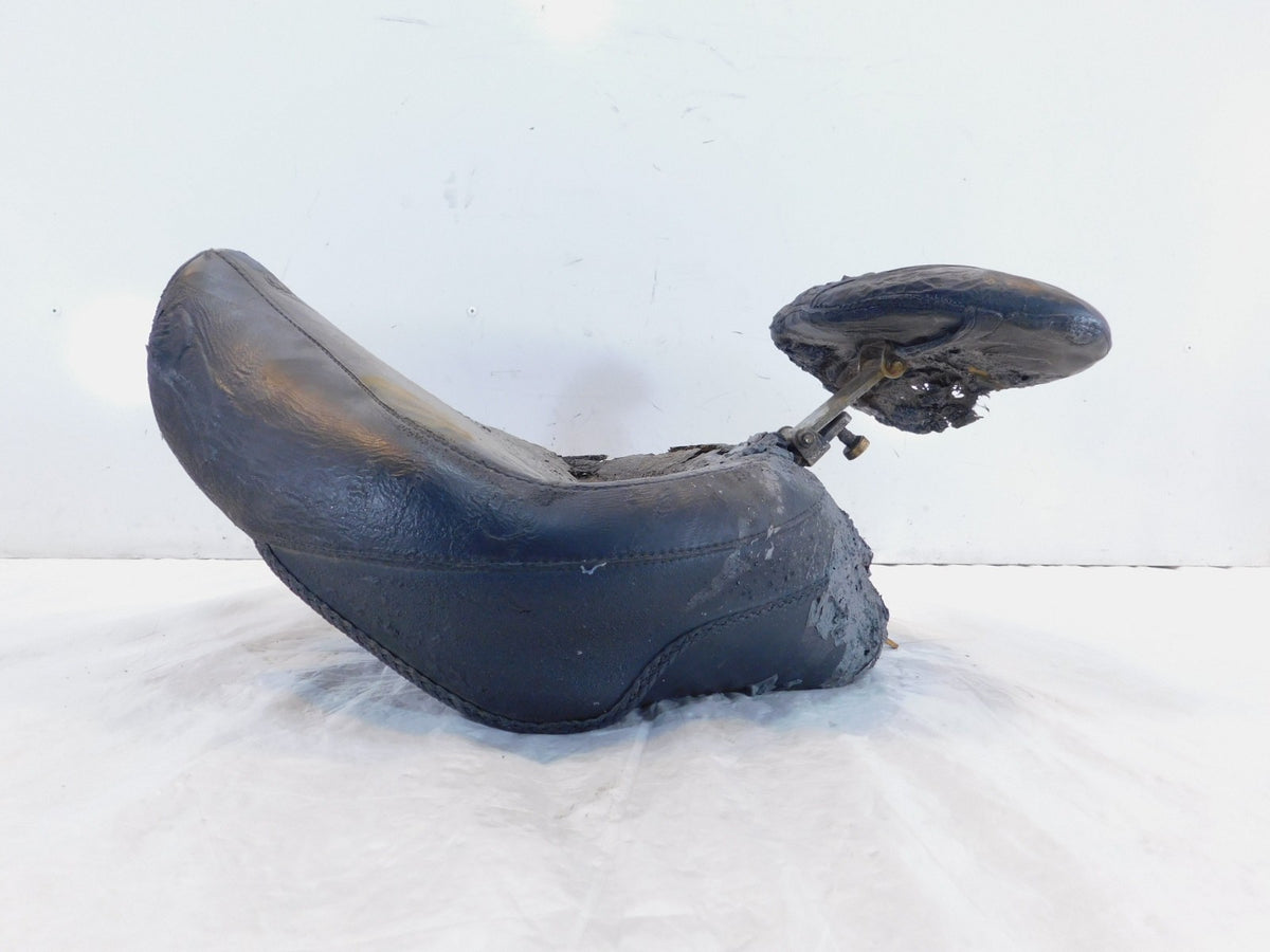 Harley Davidson Sportster 1200 Custom Mustang Rider & Passenger Seat - For Parts - C3 Cycle