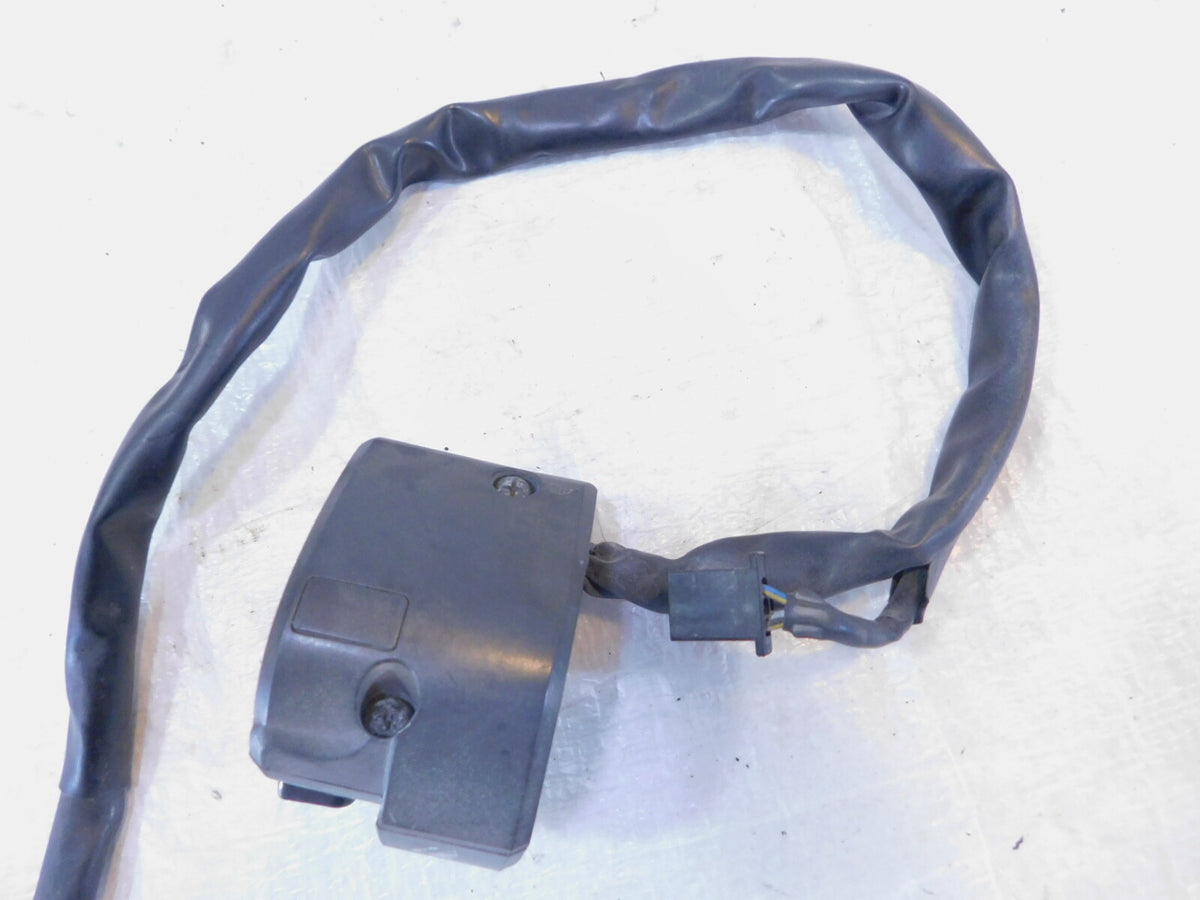 2003-2005 Yamaha FJR1300 FJR1300A Left Handlebar Turn Signal Light Horn Switches - C3 Cycle