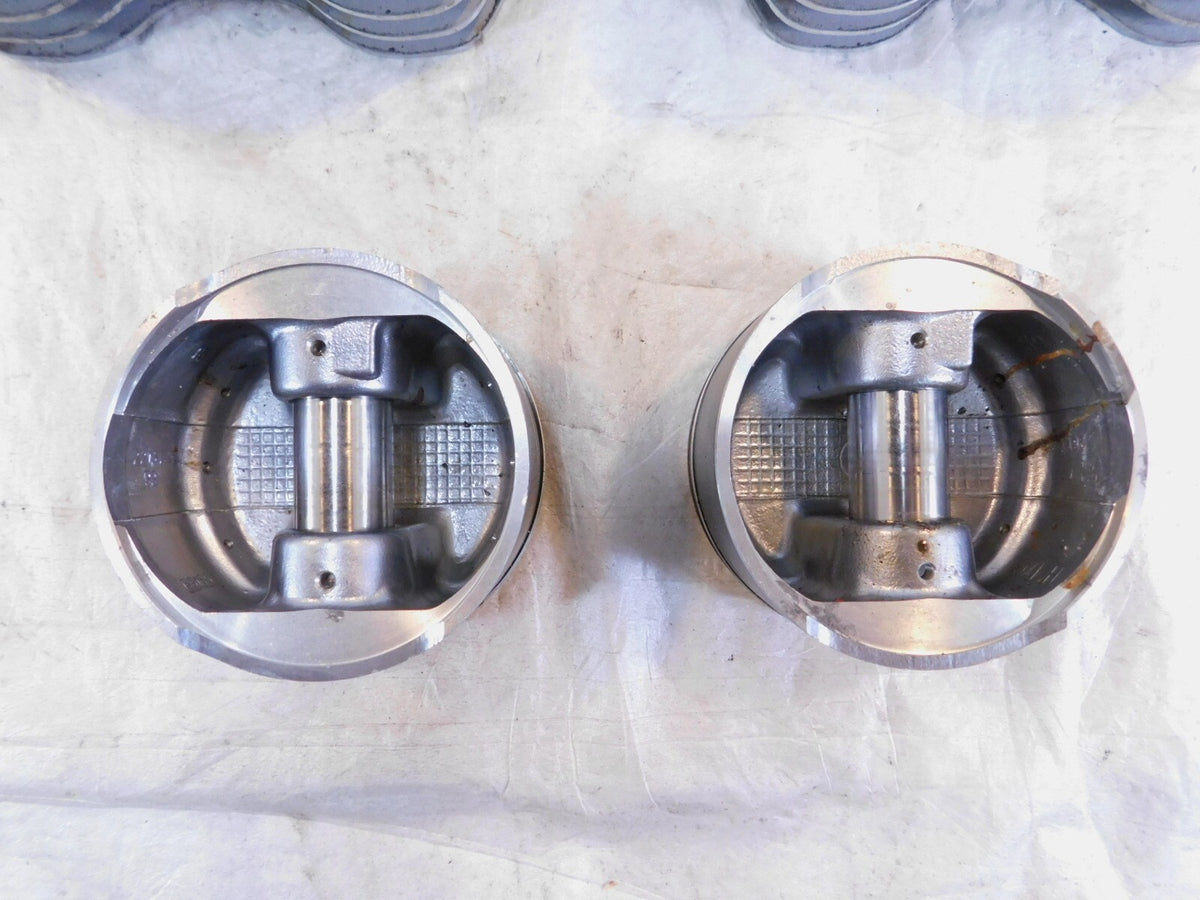 Harley Davidson Twin Cam Touring Dyna & Softail Engine Pistons & Black Cylinders - C3 Cycle