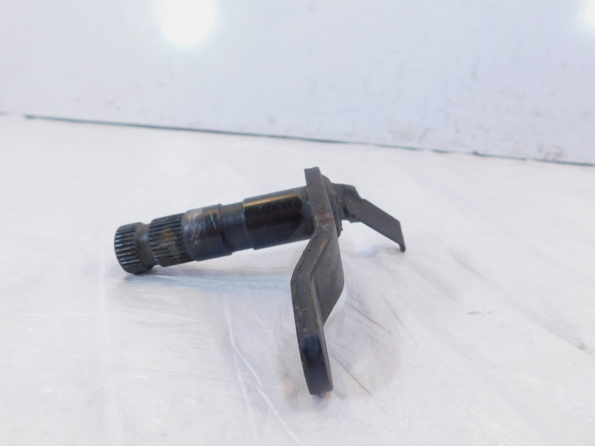 1982-1983 Yamaha XJ750 Maxim 750 Black Rear Brake Spindle Pivot Pedal Shaft - C3 Cycle