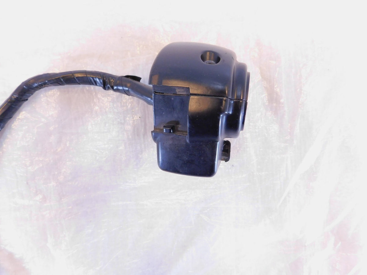 Harley Davidson Electra Glide Ultra Left Handlebar Speaker Volume & CB Switches - C3 Cycle