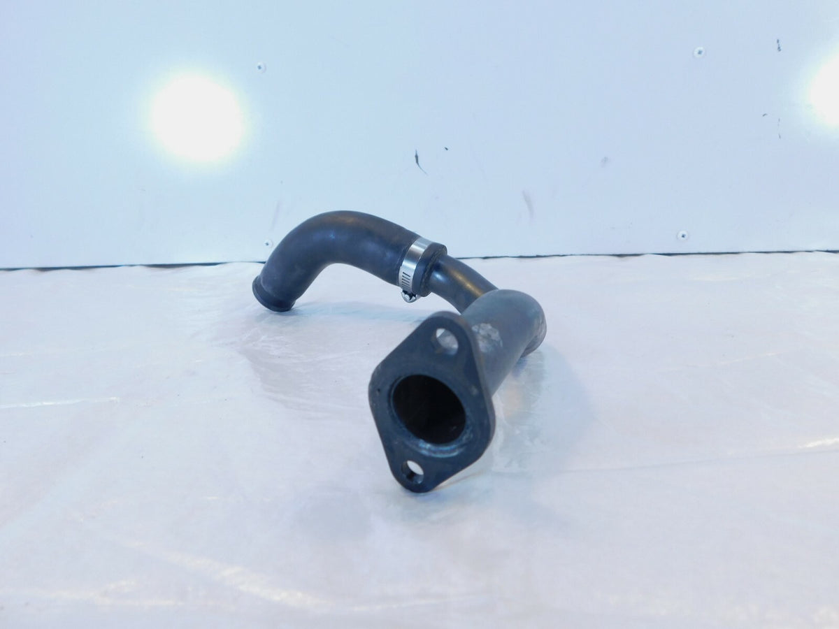 01-22 Suzuki Volusia Boulevard C50 M50 VL800 VZ800 Water Pump Cylinder Line Pipe