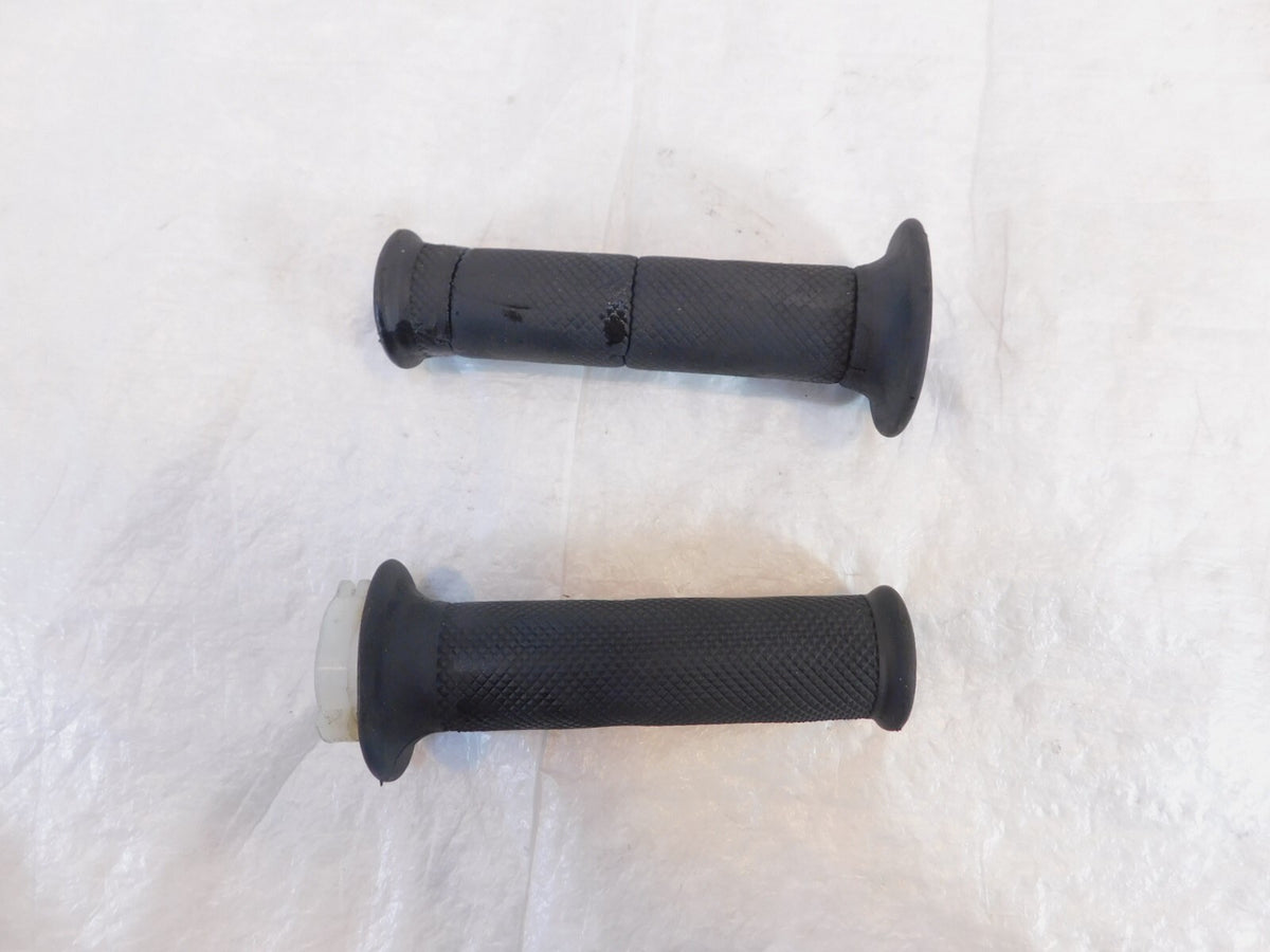 Aprilia ETV1000 Caponord Shiver 750 Left/Right Handlebar Hand Throttle Grips - C3 Cycle