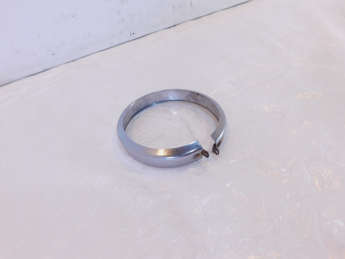 Harley Touring Electra Glide & Softail Passing Fog Light Lamp Chrome Trim Ring
