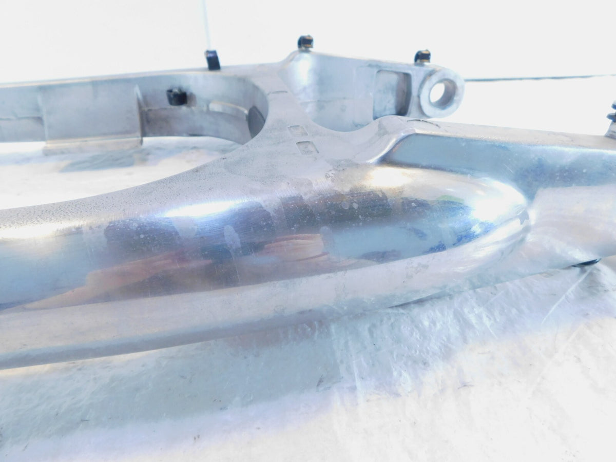 2002 2003 2004 Harley Davidson V-Rod VRSC Vrod Rear Wheel Fork Swingarm Bracket