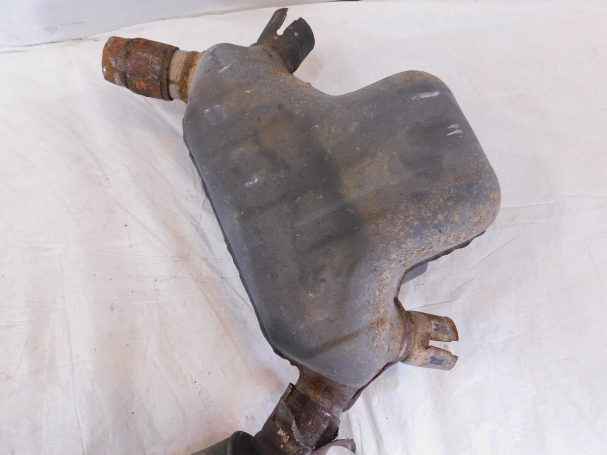 Honda GL1500 Goldwing Exhaust Header Pipe Chamber Collector & Muffler -Damage - C3 Cycle
