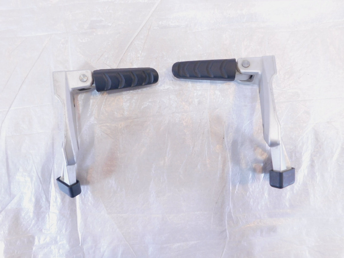 2005-2010 BMW R1200R R1200ST Rear Footrest Mount Plate Brackets & Foot Pegs - C3 Cycle