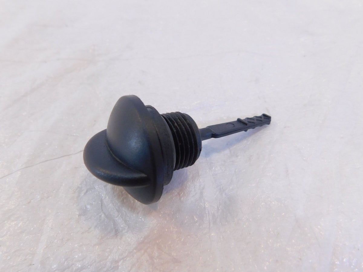 Piaggio Vespa Primavera & Sprint 50 Oil Pump Level Measuring Dipstick Rod - C3 Cycle