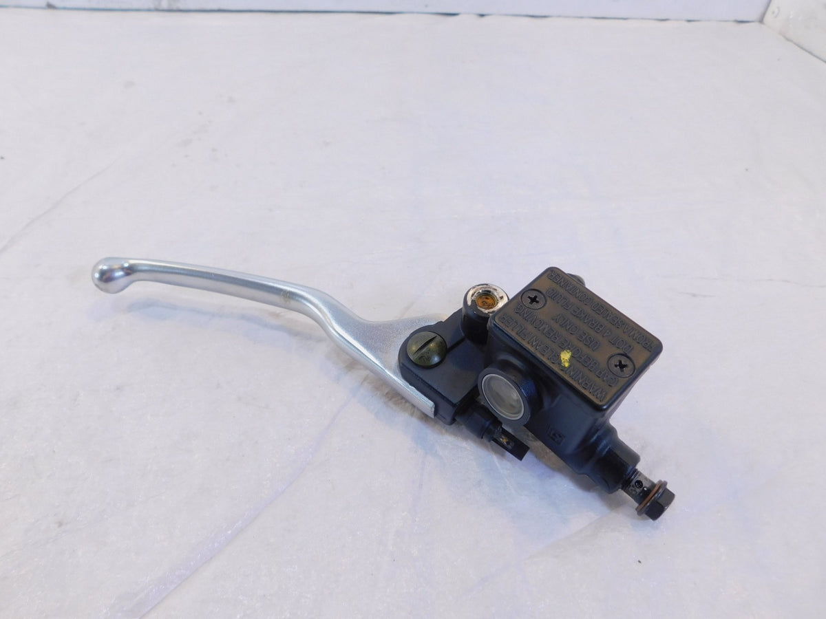 Piaggio Vespa Primavera & Sprint 50 Front Brake Hand Control Master Cylinder - C3 Cycle