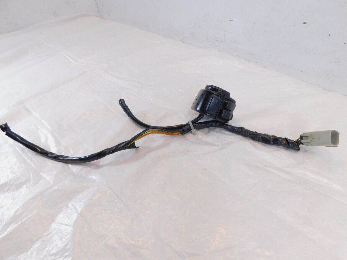 Harley Davidson Softail Dyna Sportster Left Handlebar Horn Turn Signal Switches - C3 Cycle