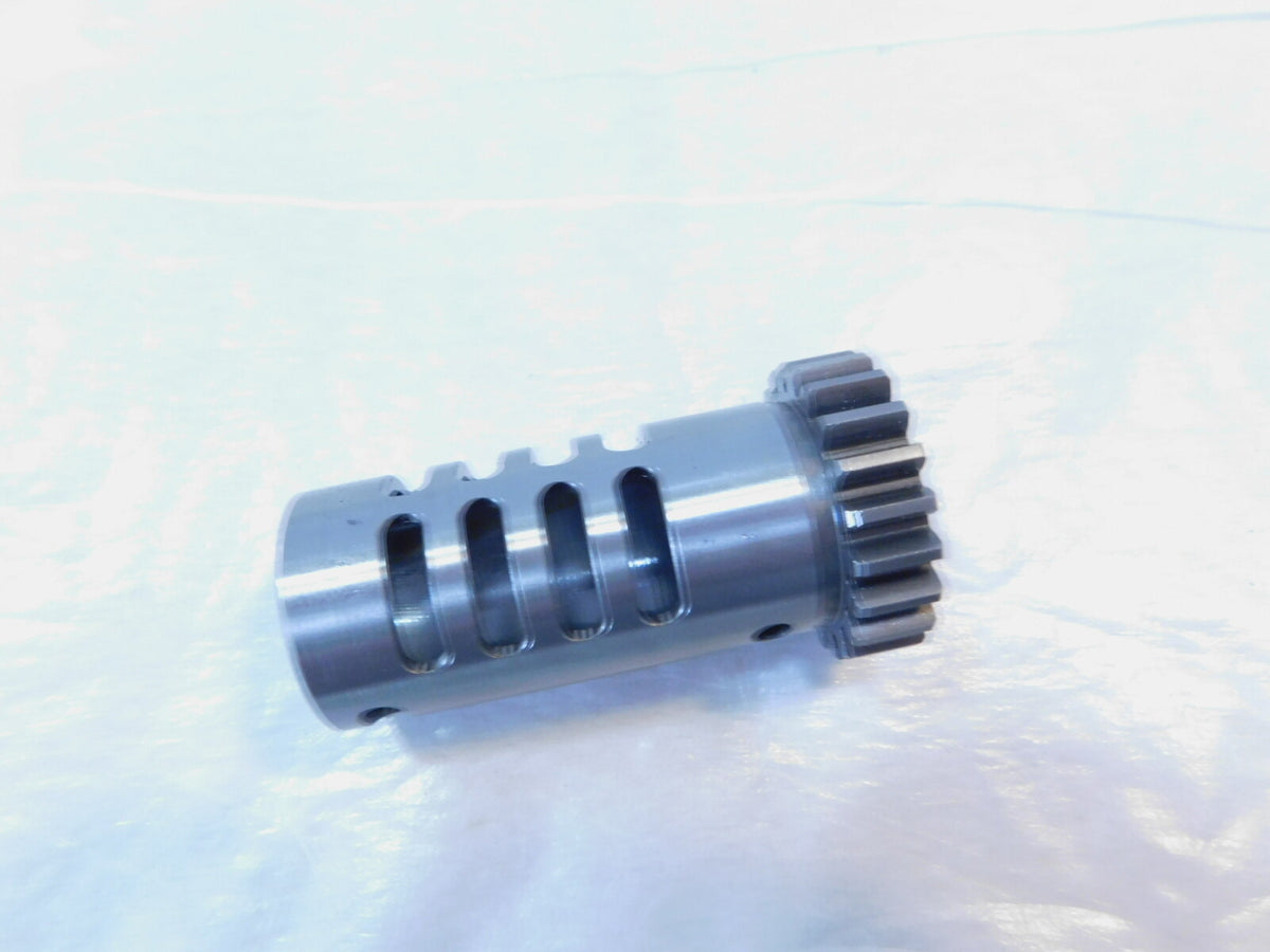 2001 01 Titan Phoenix ZRM ZSX Ultima Engine Motor Oil Pump Drive Gear Baffle - C3 Cycle