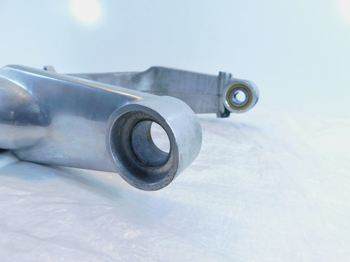 2002 2003 2004 Harley Davidson V-Rod VRSC Vrod Rear Wheel Fork Swingarm Bracket - C3 Cycle
