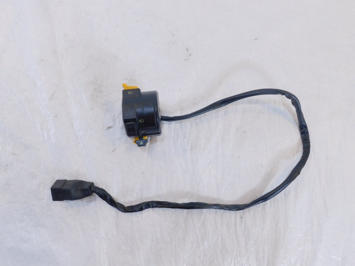 Buell Cyclone Lightning & Thunderbolt Left Handlebar Horn & Turn Signal Switches - C3 Cycle