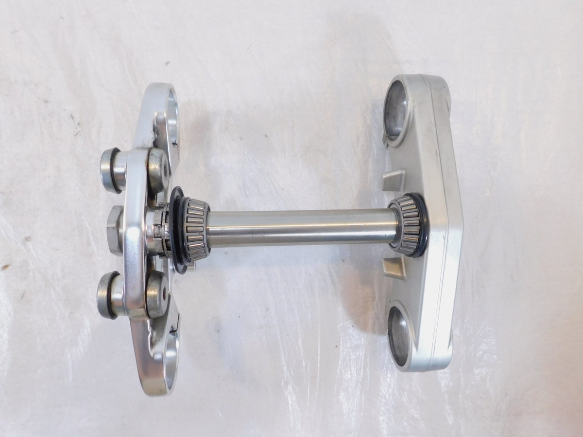2007-2012 Triumph Tiger 1050 Front Wheel Steering Stem Upper/Lower Triple Trees - C3 Cycle