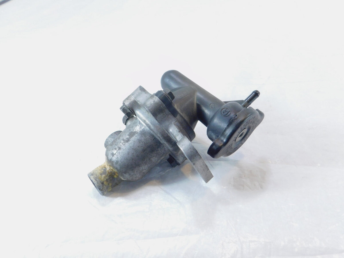 Suzuki RF600R & RF900R Engine Coolant Water Pump Pipe Thermostat Housing Case - C3 Cycle