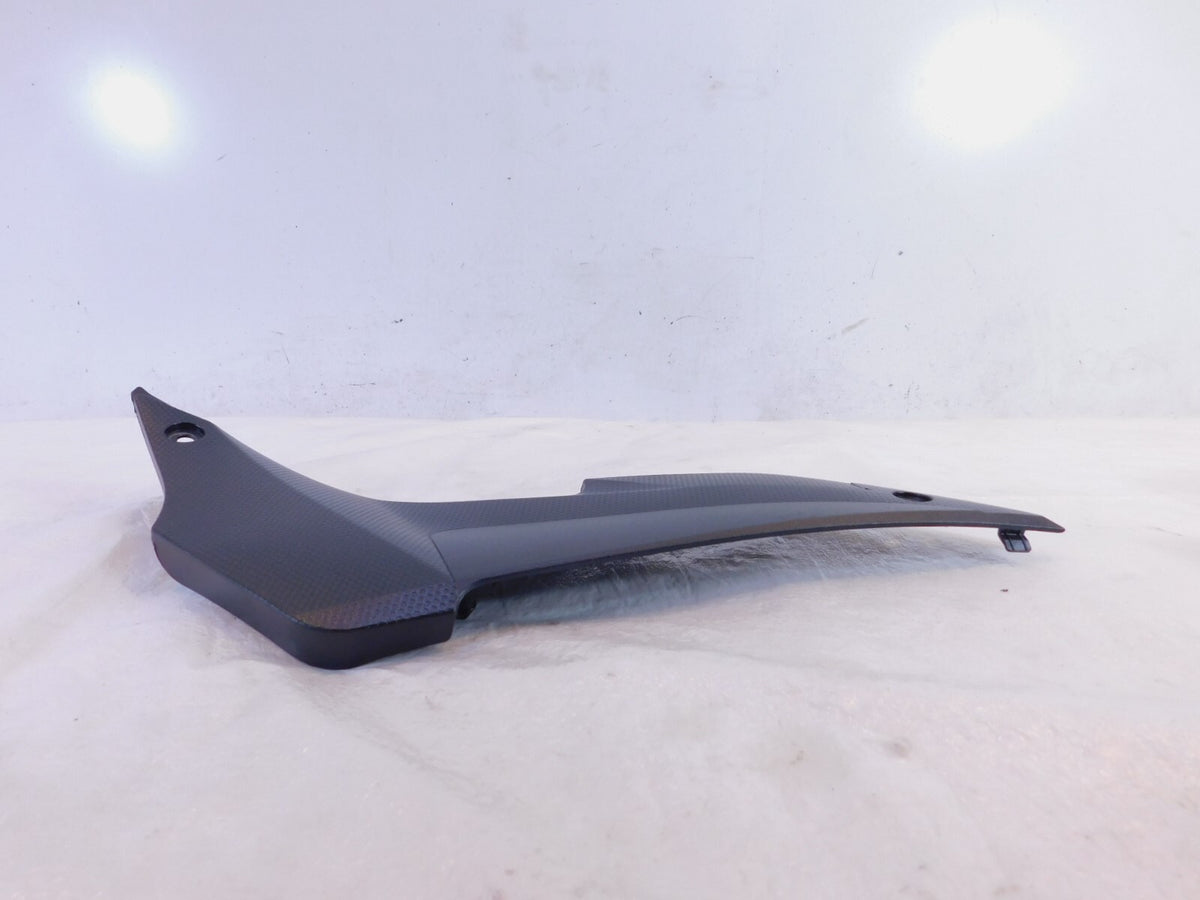 2015 2016 2017 2018 Yamaha YZF-R3 Right Side Fuel Tank Seat Cover Fairing Cowl - C3 Cycle
