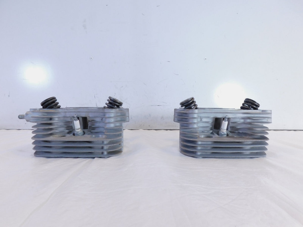 Harley Davidson Sportster 883 Engine Motor Cylinder Heads Springs & Valves - C3 Cycle