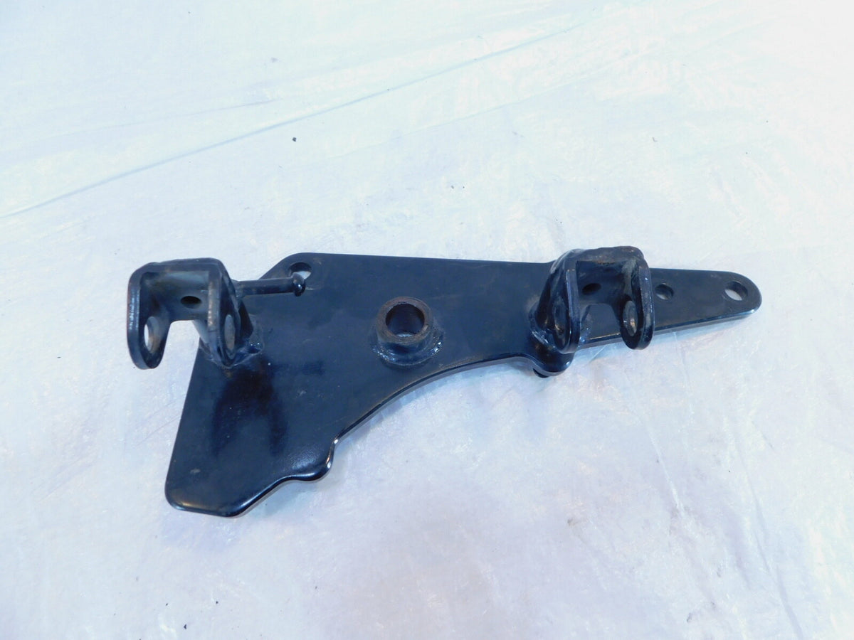 96-04 Kawasaki Vulcan VN1500 1500 Classic Right Footrest Floorboard Holder Mount - C3 Cycle
