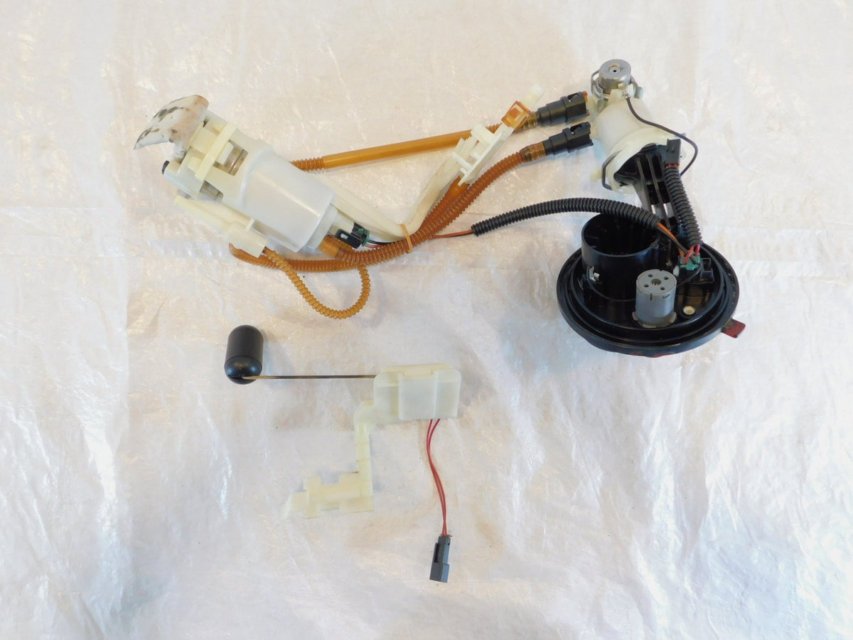 Harley Davidson Road Street & Electra Glide Gas Fuel Petrol Tank Pump -For Parts - C3 Cycle
