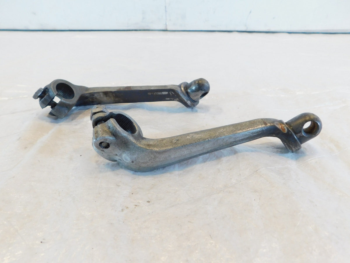 1971-1976 Harley Davidson Ironhead Sportster 1000 Pair Footpeg Footrest Brackets - C3 Cycle