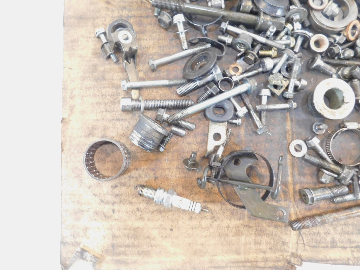 2005 Honda VT1100 VT1100C2 Shadow Sabre Misc Nuts Bolts & Brackets Parts Box Lot - C3 Cycle