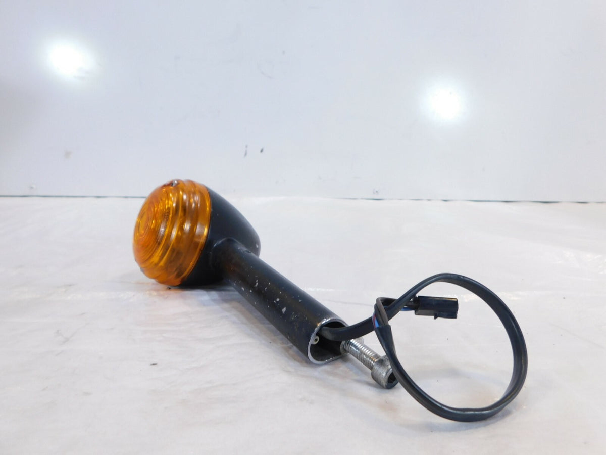 Victory Standard & Special Edition V92 Cruiser Rear Left Turn Signal Indicator - C3 Cycle