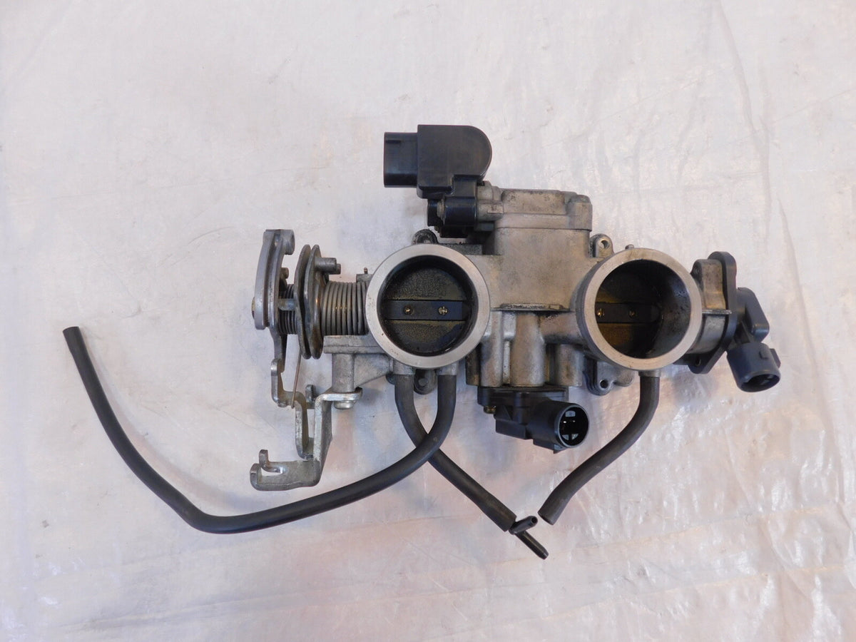 2001-2005 Honda Goldwing GL1800 GL1800A Engine Air Intake Throttle Body Bodies - C3 Cycle