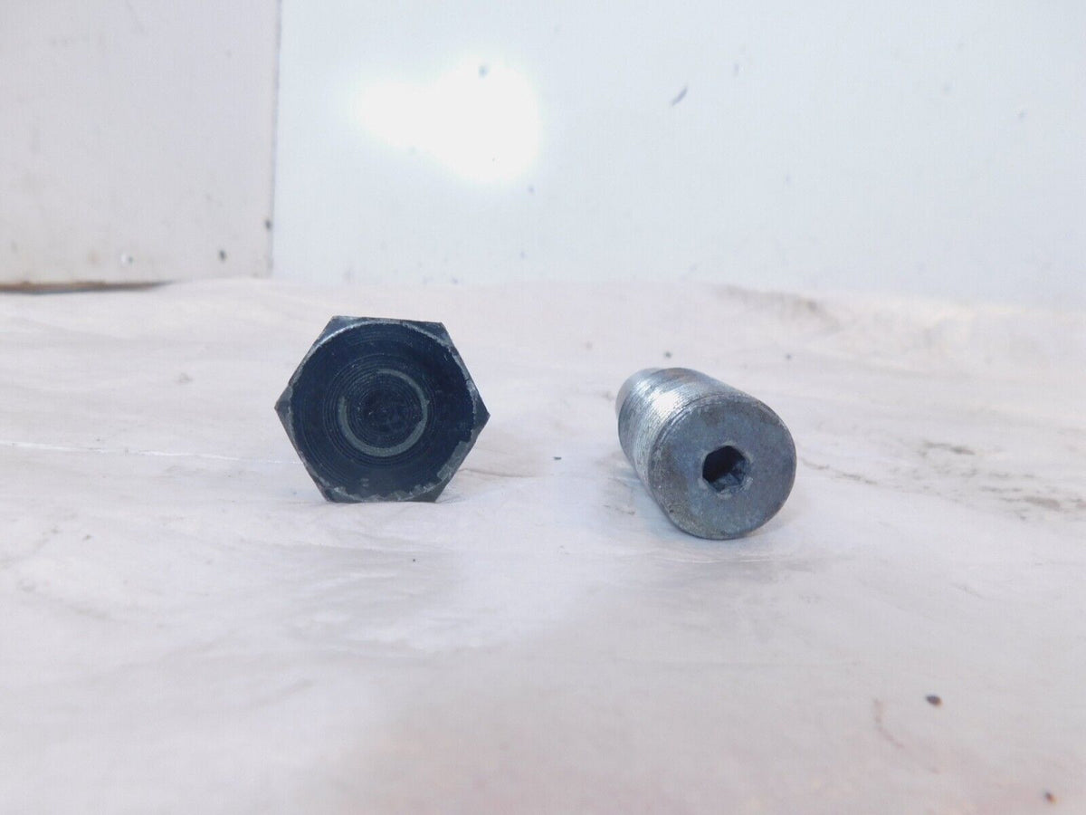 1998-2016 Yamaha V-Star XVS650 650 Custom Rear Back Swingarm Shaft Pivot Bolts