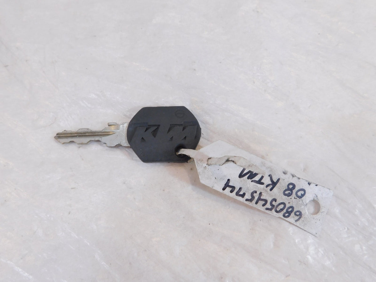 950 990 Super Duke R & Adventure S Engine Motor Ignition Switch w/Key - C3 Cycle