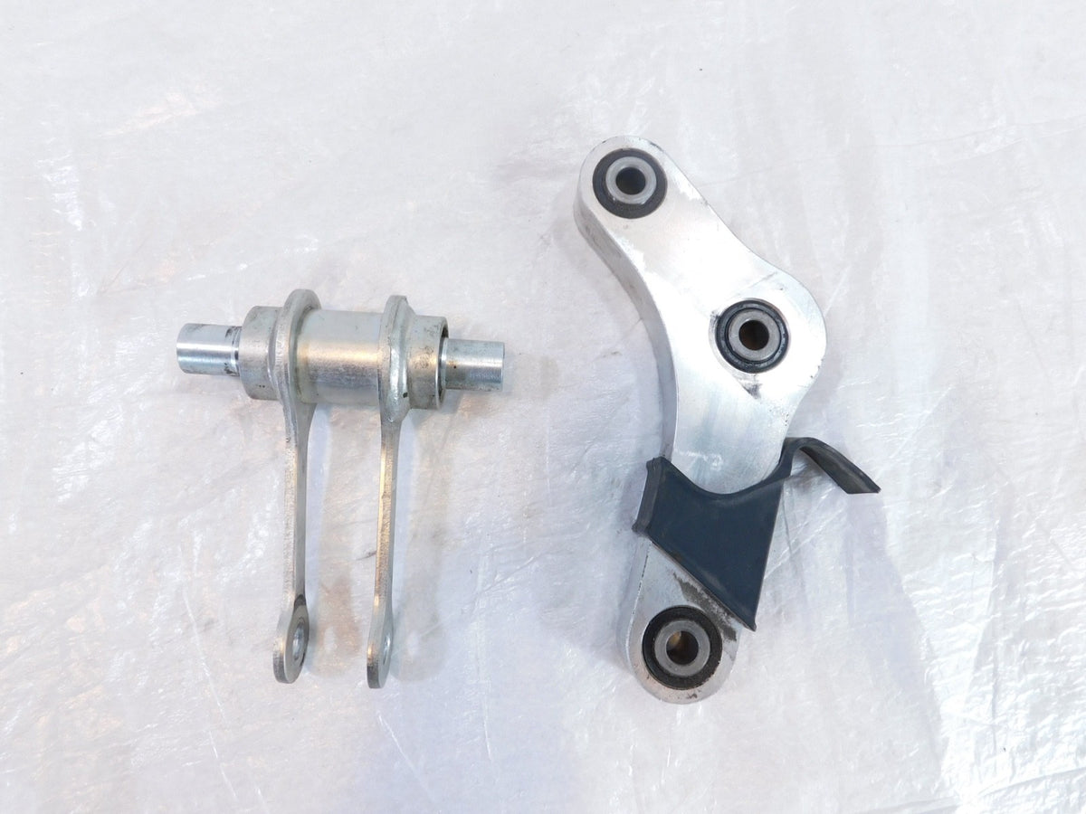 Yamaha MT-07 XSR700 & YZF-R7 R7 Rear Wheel Shock Absorber Linkage Arm & Rod - C3 Cycle