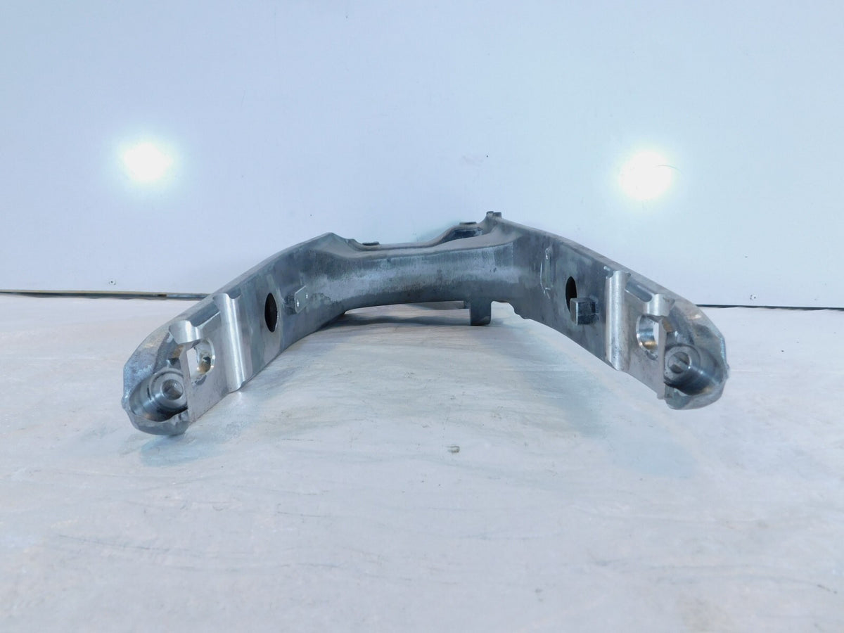 Indian Chief Chieftain Roadmaster Springfield Rear Wheel Fork Bracket Swingarm - C3 Cycle