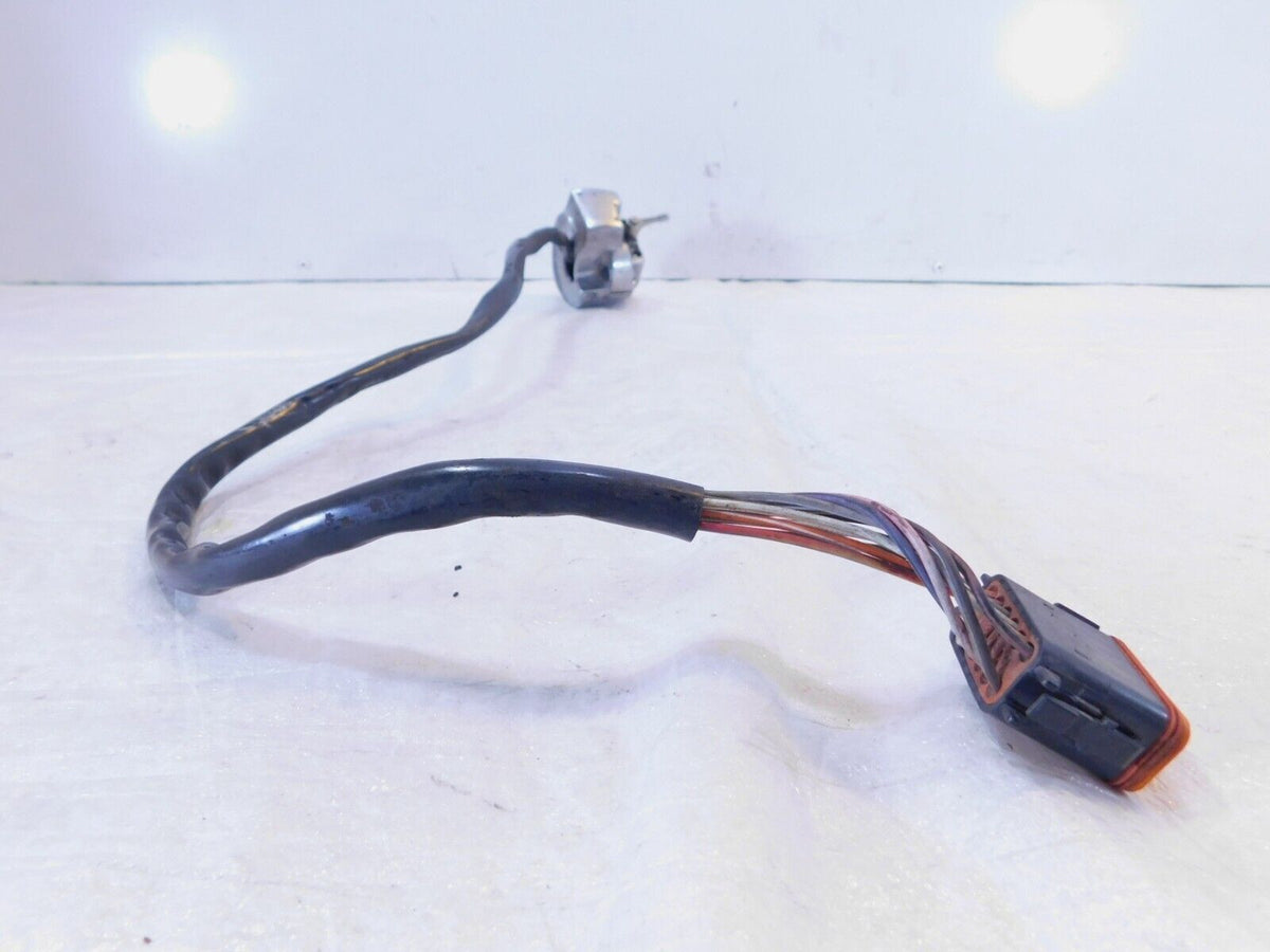 Harley Electra Glide Right Handlebar Engine Stop Start Kill Switches w/ Radio - C3 Cycle