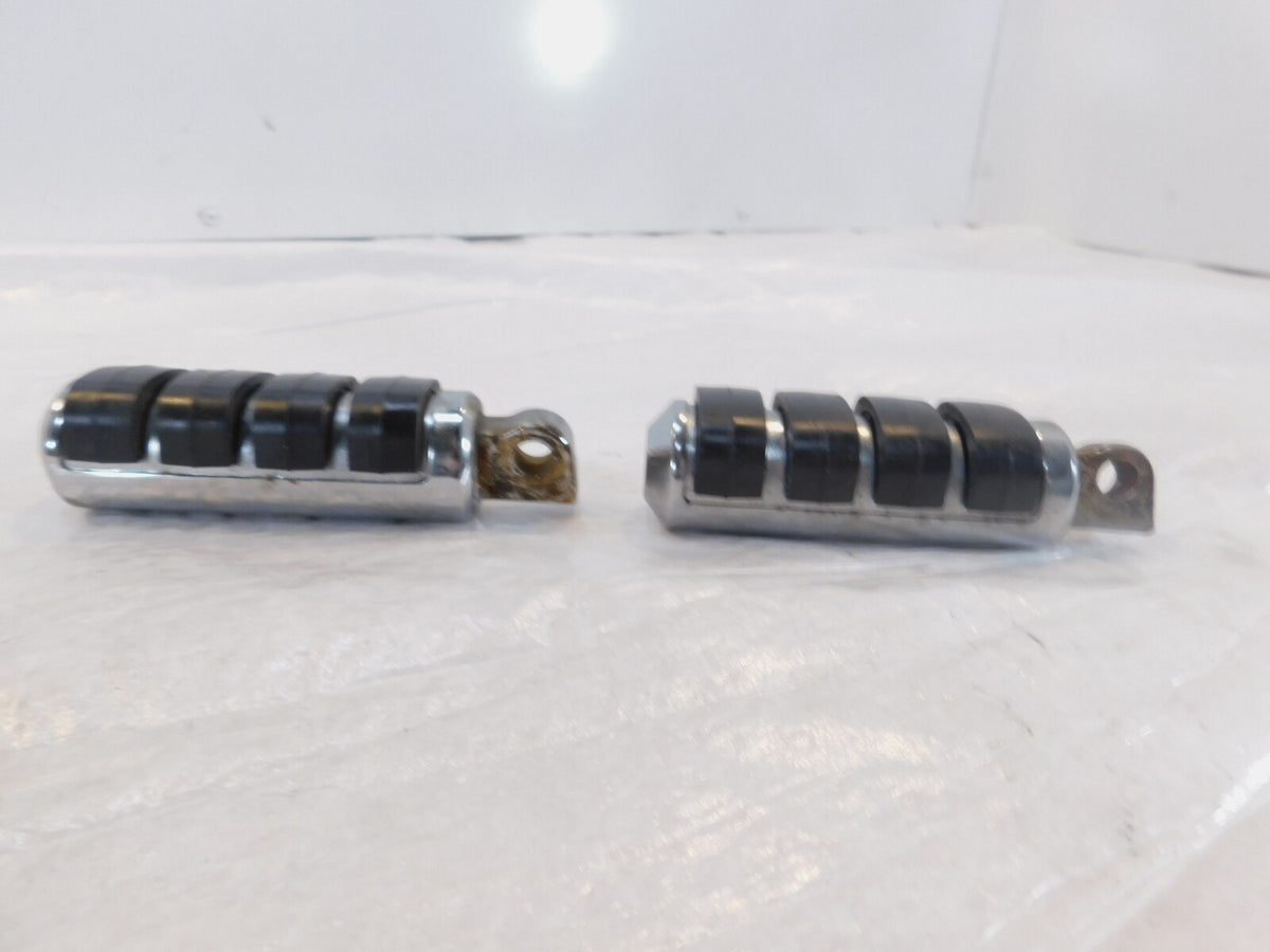 Pair Harley Touring Dyna Sportster & Softail Chrome & Rubber Footpeg Footrests - C3 Cycle