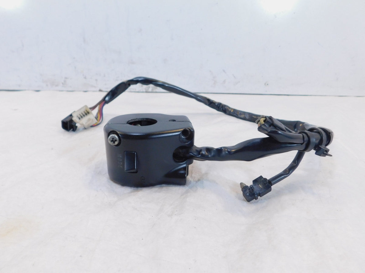 Victory Sport & Deluxe V92 Cruiser Right Handlebar Engine Stop Start Switches - C3 Cycle