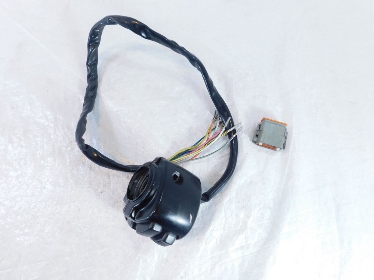 Harley Electra Glide Left Handlebar Engine Start Kill Switches w/ Radio Volume - C3 Cycle