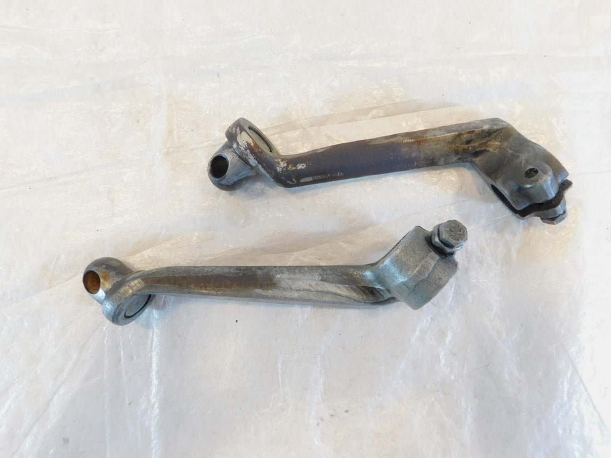 1971-1976 Harley Davidson Ironhead Sportster 1000 Pair Footpeg Footrest Brackets - C3 Cycle