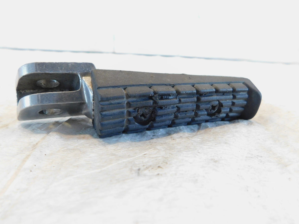 Triumph Daytona Sprint Trident Trophy 900 1200 Rear Left/Right Footrest Foot Peg - C3 Cycle