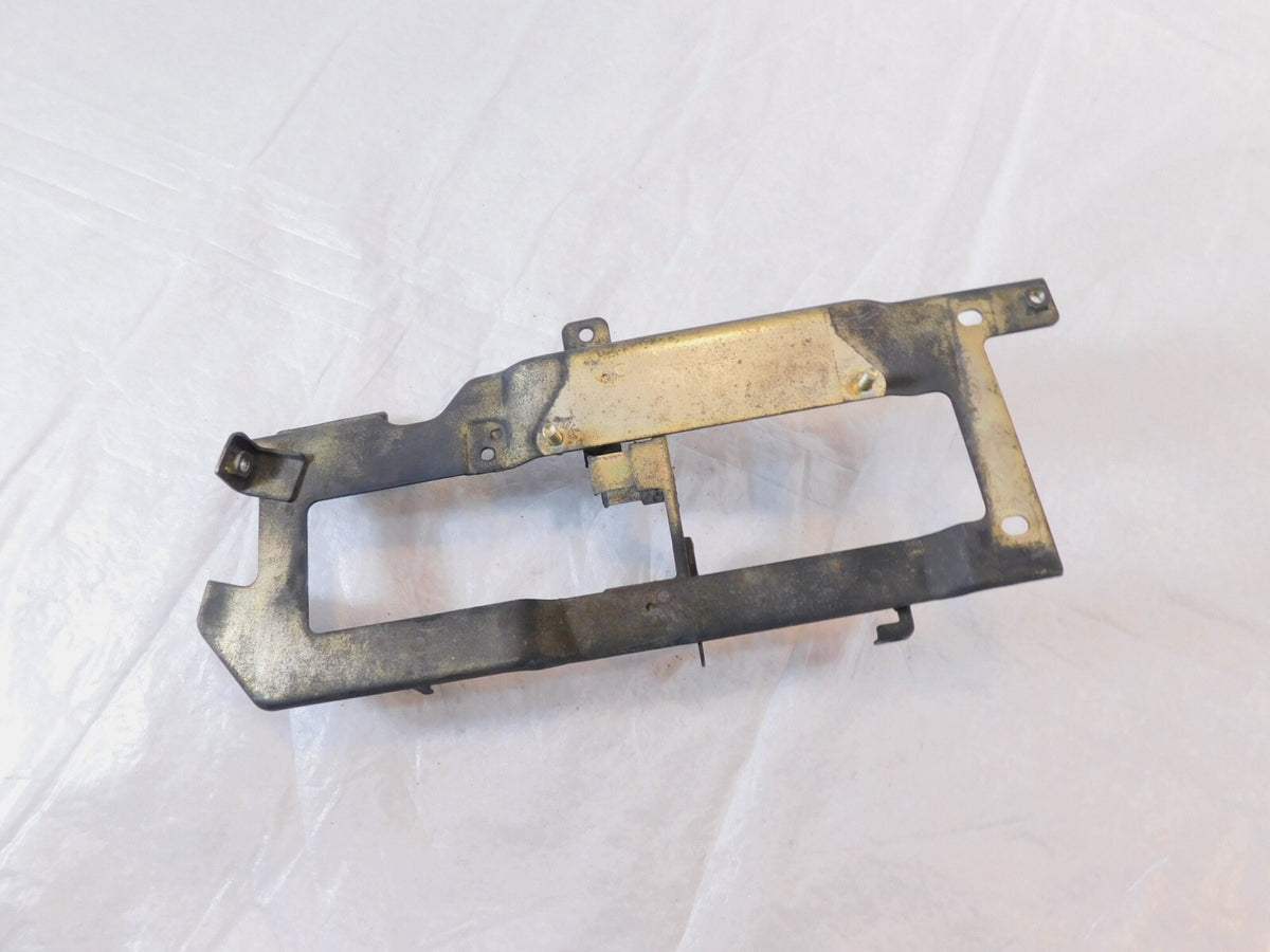 Yamaha Royal Star Tour Classic Deluxe & Venture S Frame Side Cover Bracket Mount - C3 Cycle
