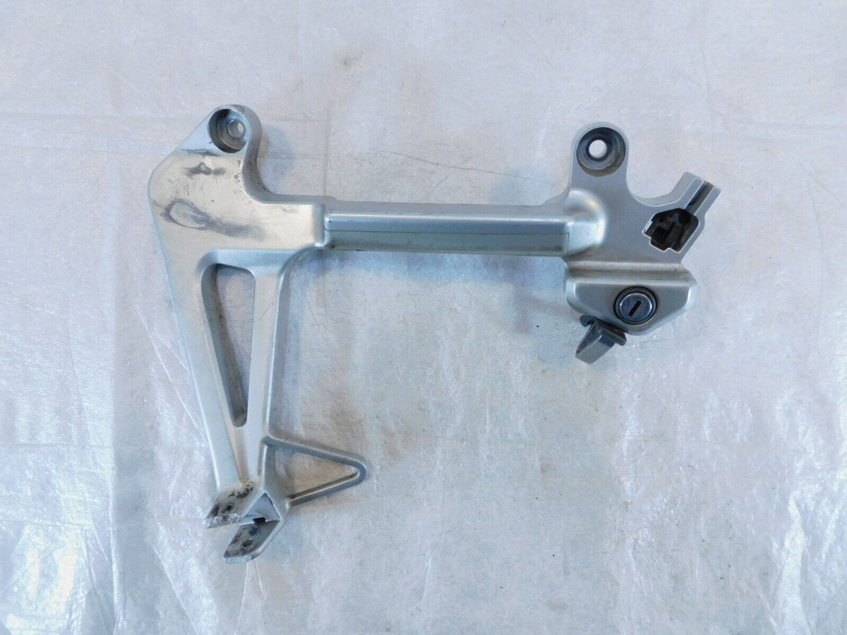 1998-2001 Honda VFR800 Interceptor 800 Rear Left Footrest Foot Peg Mount Bracket - C3 Cycle