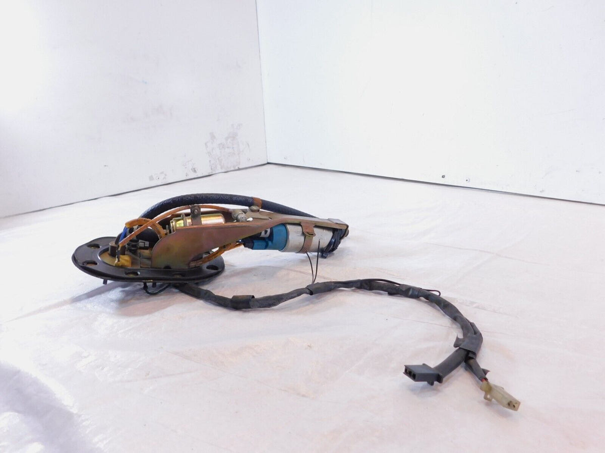 2002-04 Honda VTX1800 VTX1800R VTX1800S Fuel Gas Petrol Tank Pump 16700-MCH-023 - C3 Cycle