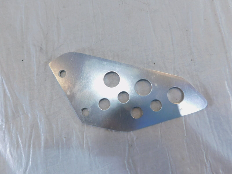 Aprilia RSV1000R RSVR RSV 1000 Tuono Right Front Footrest Foot Heel Guard Fin