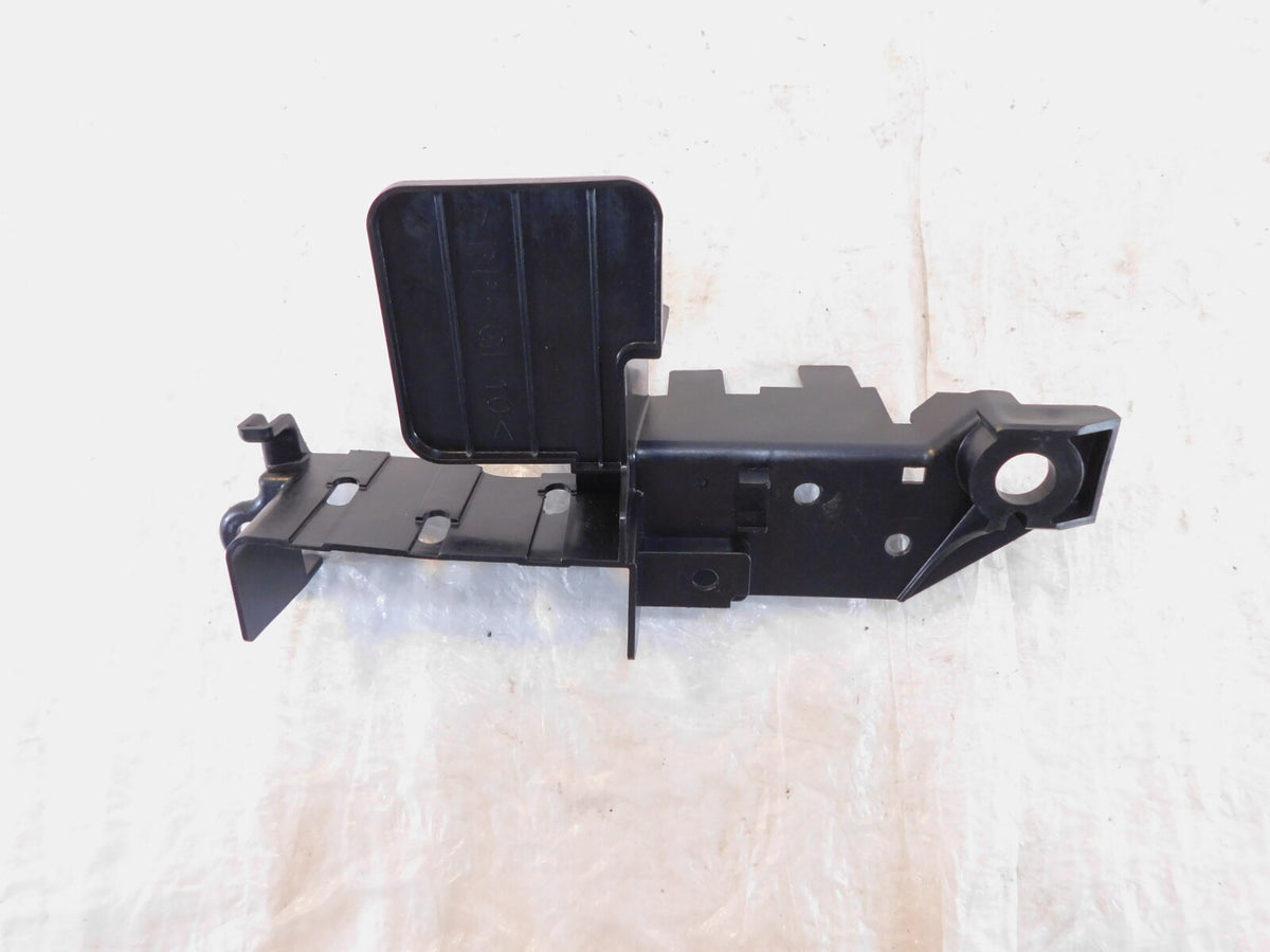 2022-2024 Yamaha YZFR7 YZF-R7 R7 Front Mount Bracket Frame Cover Panel Tray - C3 Cycle