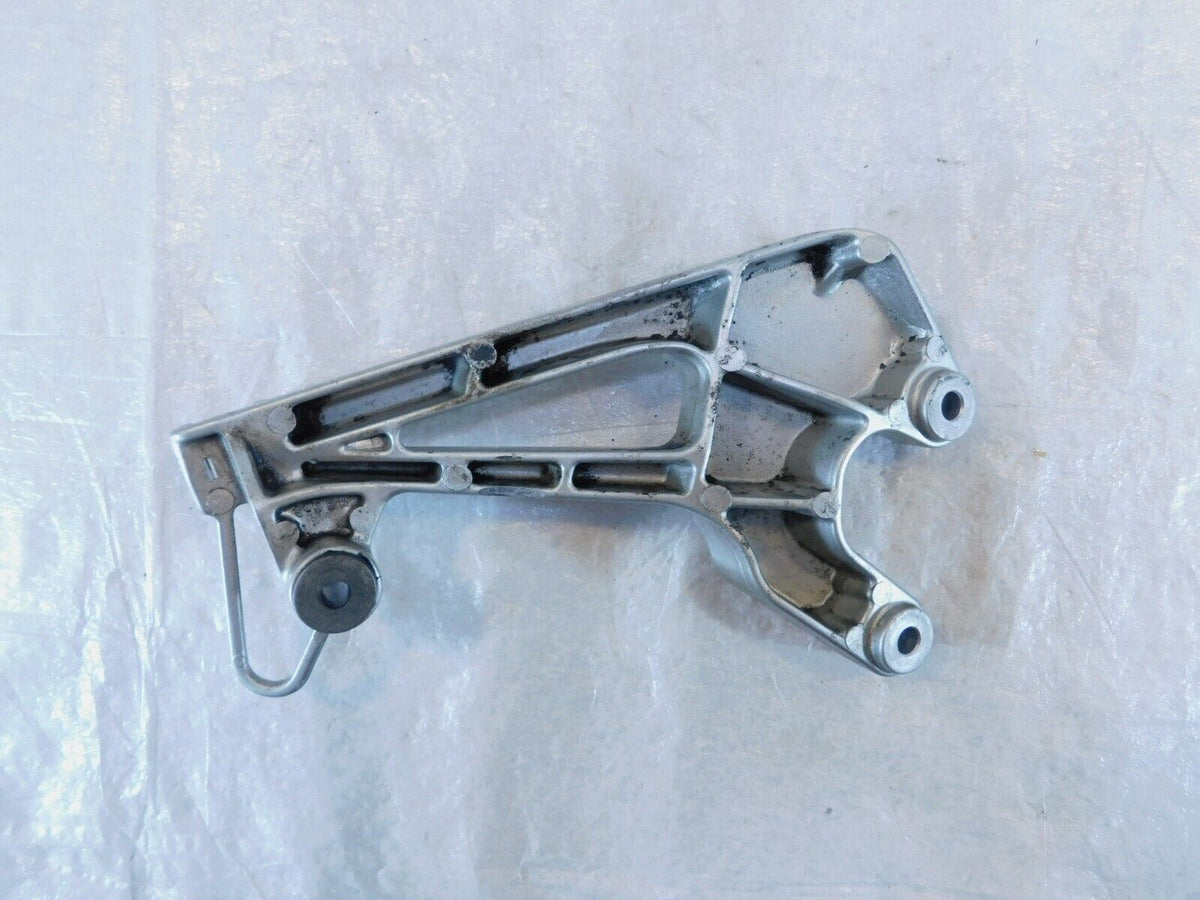 1998-01 Honda VFR800 Interceptor 800 Rear Right Footrest Foot Peg Mount Bracket - C3 Cycle