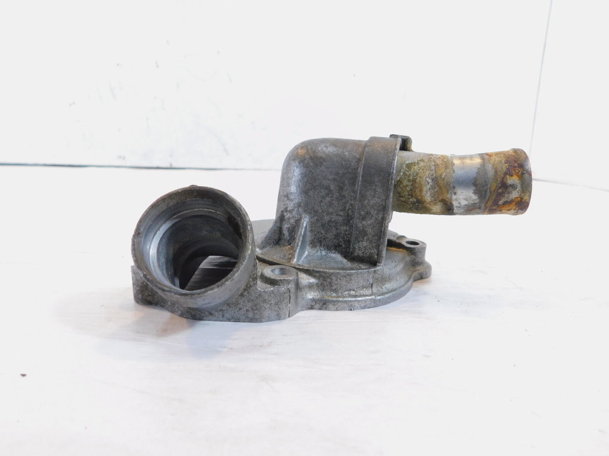 Yamaha YZF750 FZR1000 YZF1000R Engine Coolant Water Pump Pipe Housing Case Cover