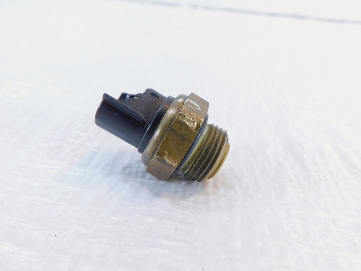 Suzuki GSX1300 GSXR600 GSXR750 GSXR1000 Radiator Fan Temp Switch Sensor -Cracked - C3 Cycle