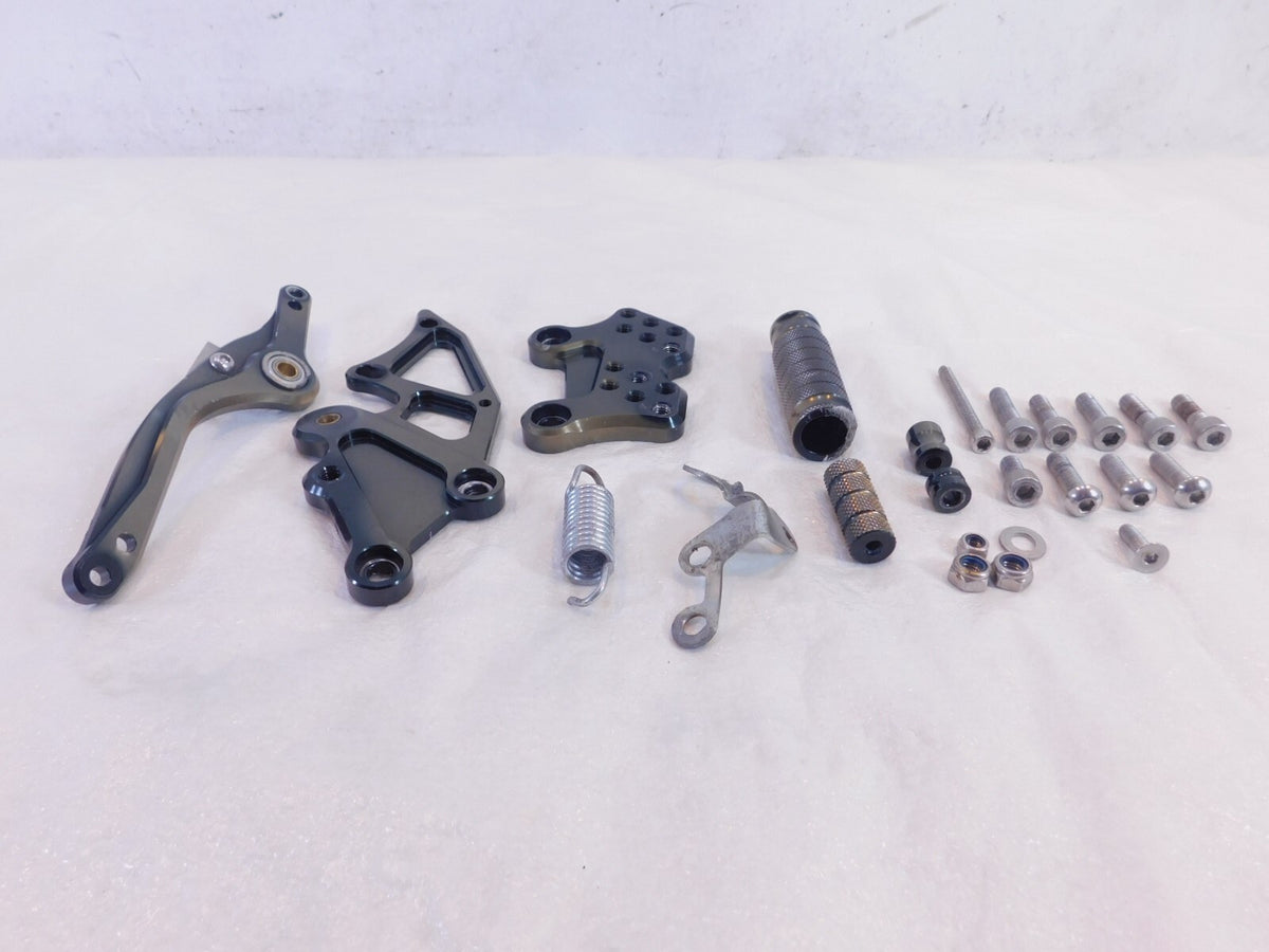 2015-2018 Yamaha YZFR3 R3 Front Right Brake Pedal Peg Linkage & Bracket Lot - C3 Cycle