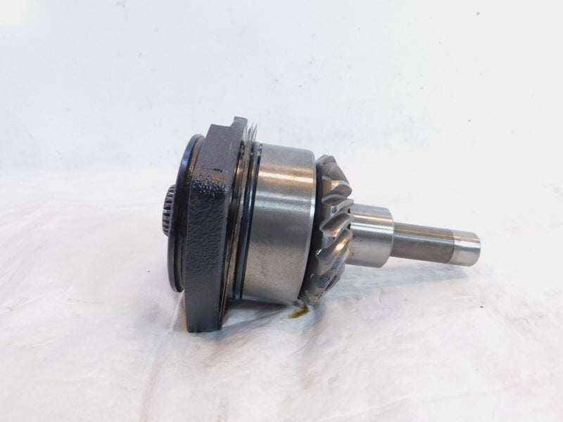 Suzuki Boulevard S83 VS1400 Intruder 1400 Rear Secondary Bevel Drive Gear Shaft