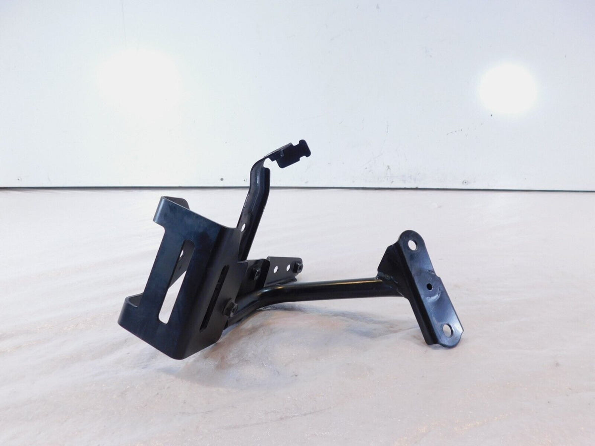 08-2009 Suzuki B-King GSX1300BK Busa King Lower Under Fairing Cowl Bracket Brace - C3 Cycle