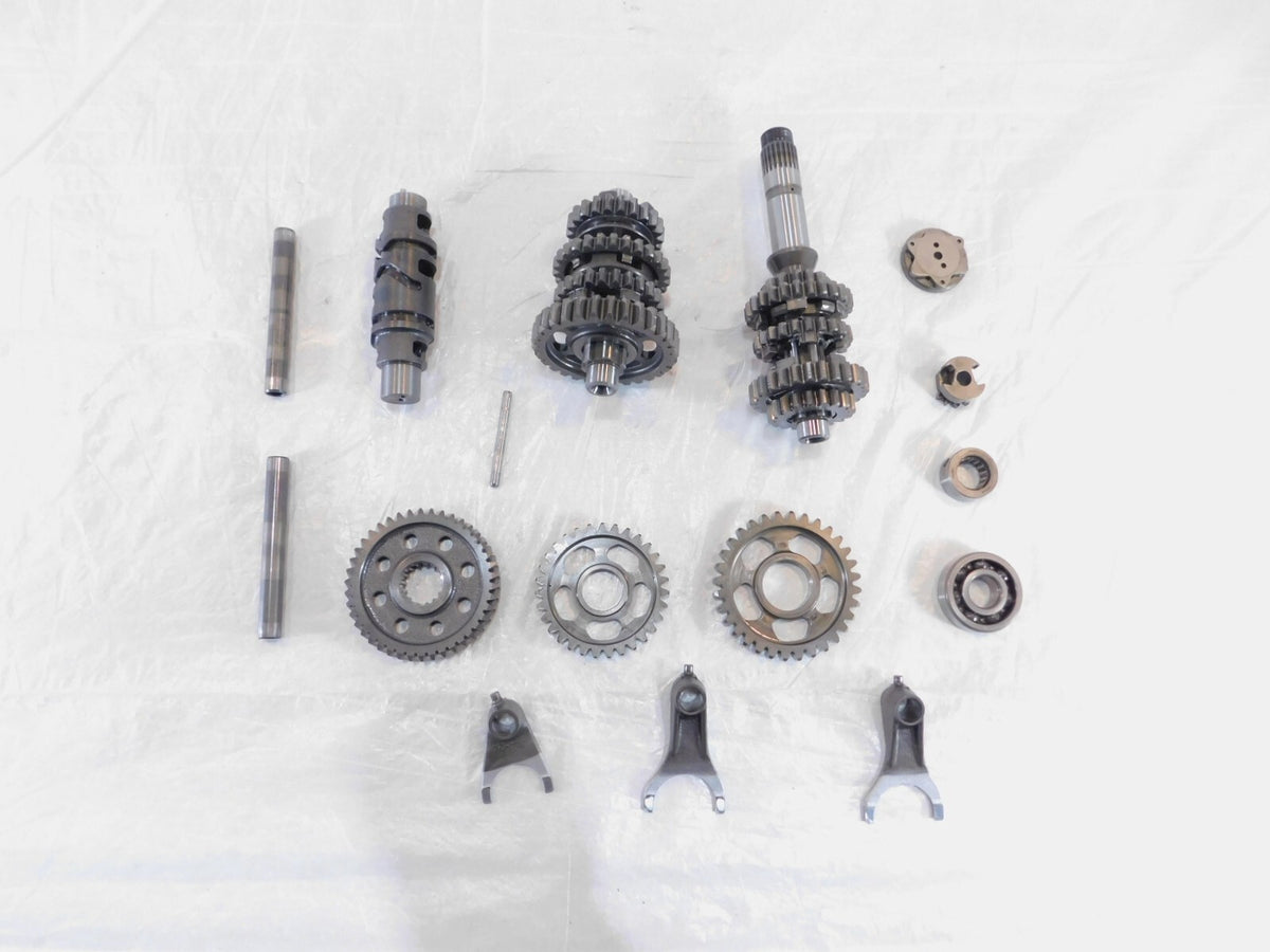 01-23 Suzuki Volusia Boulevard C50 M50 VL800 VZ800 Transmission Gears Drum Forks